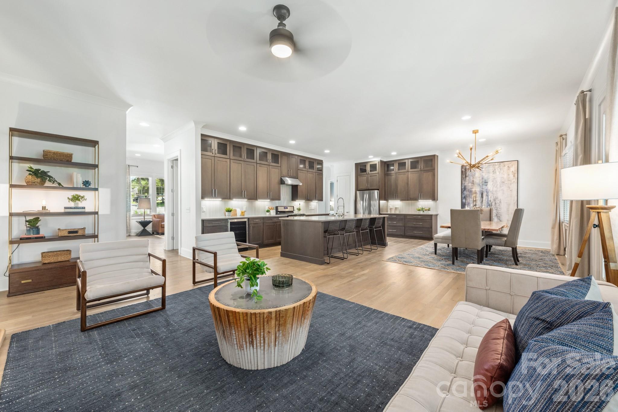 1301 Catawba Avenue — Charlotte