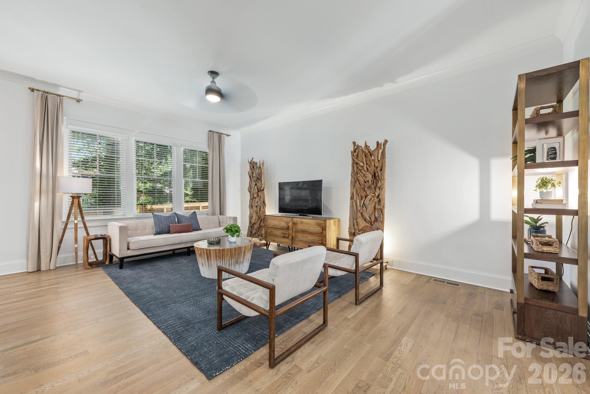 1301 Catawba Avenue — Charlotte