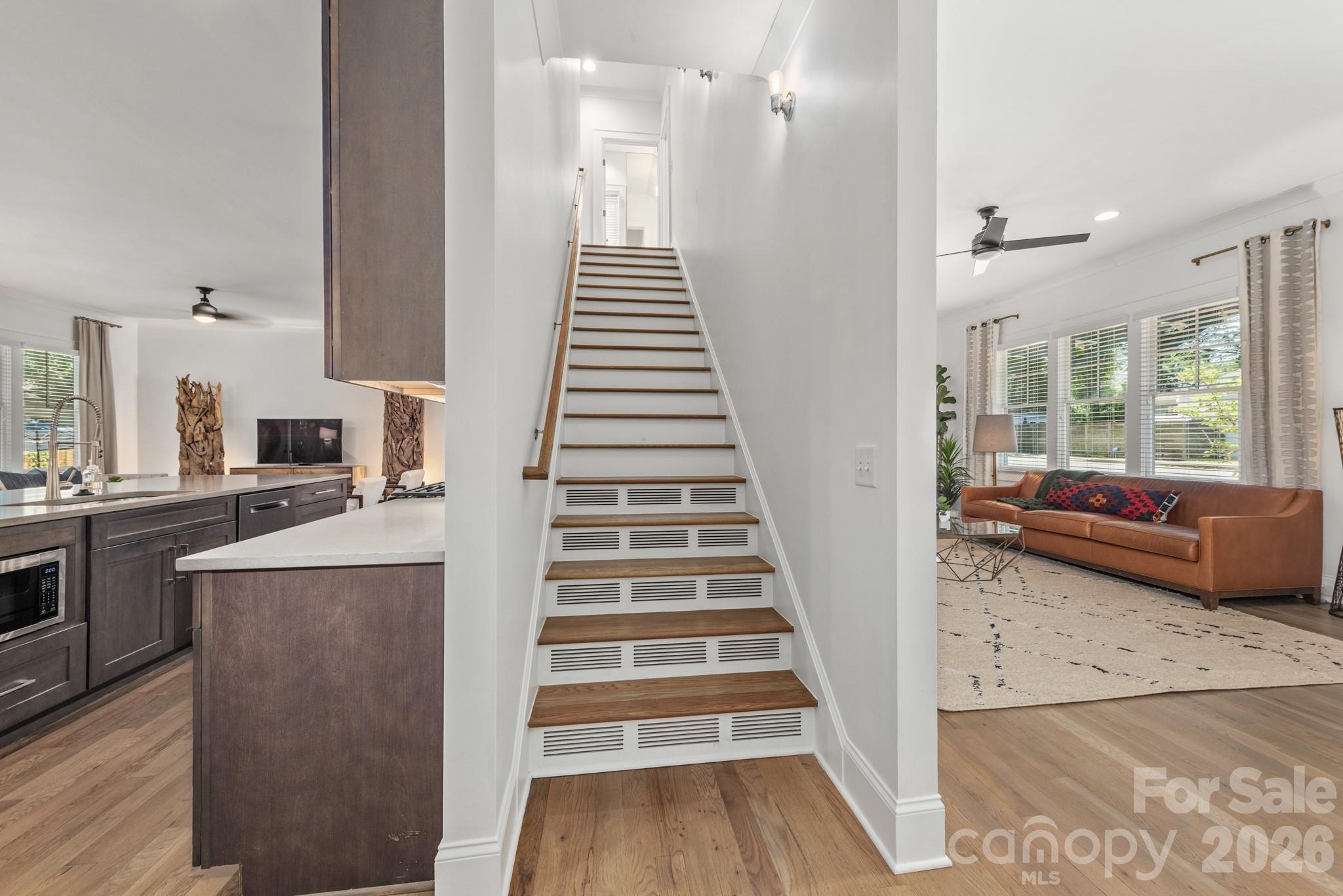 1301 Catawba Avenue — Charlotte