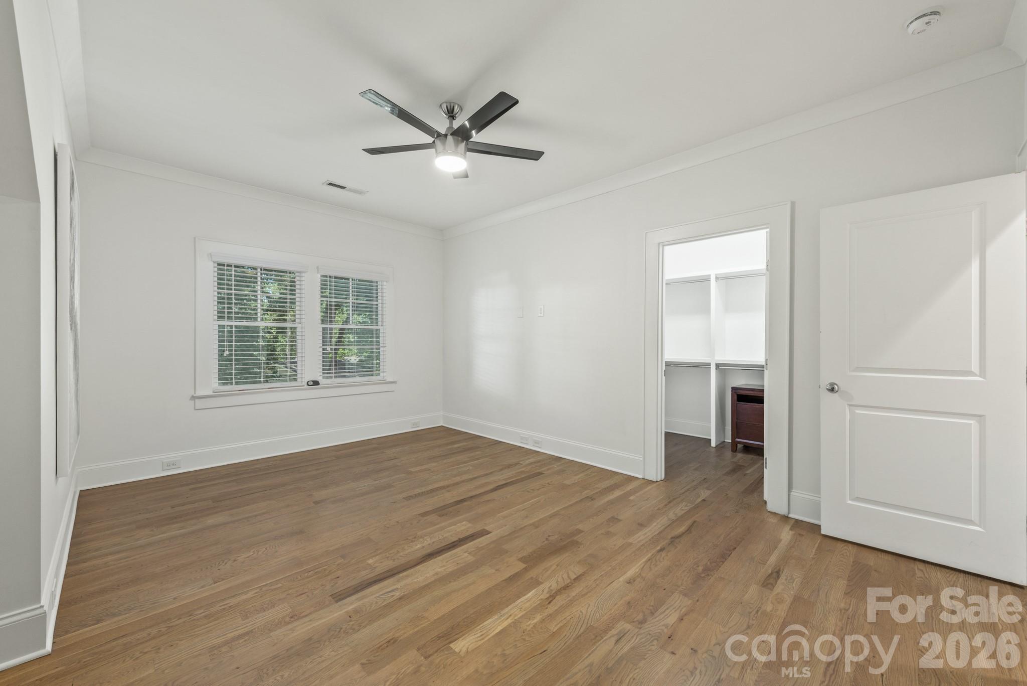 1301 Catawba Avenue — Charlotte