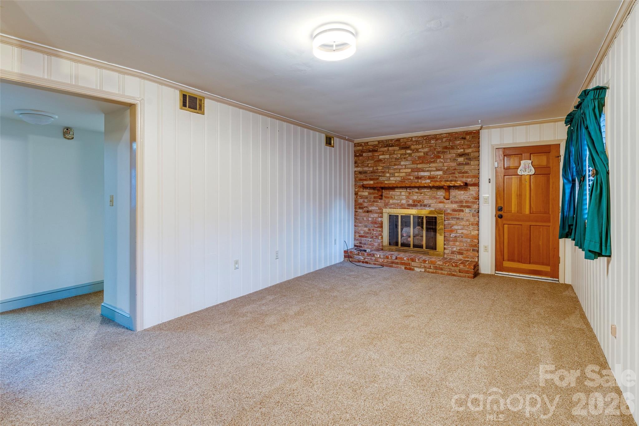 473 Woodend Drive SE — Concord