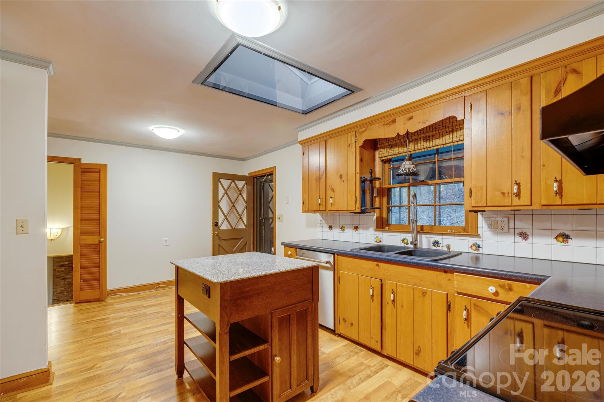 473 Woodend Drive SE — Concord