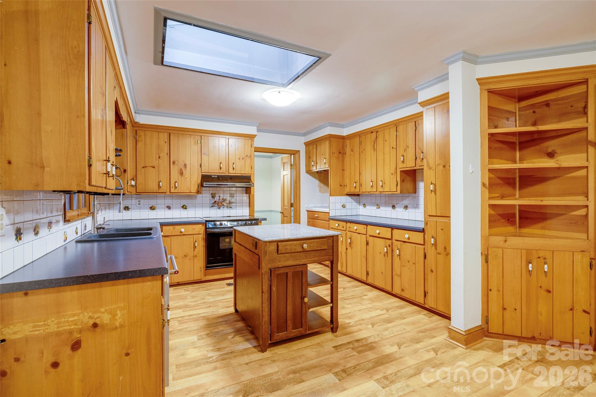 473 Woodend Drive SE — Concord