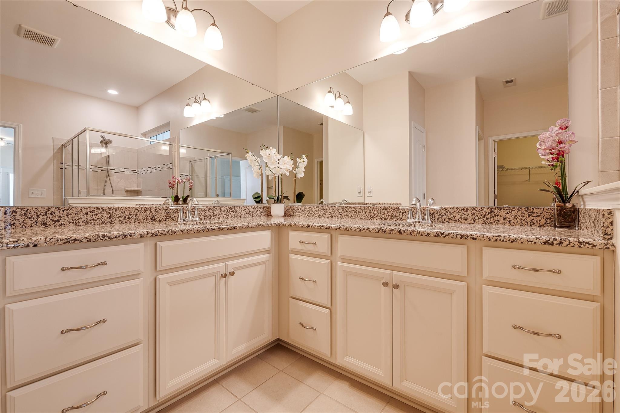11027 Wrigley Mansion Drive — Charlotte