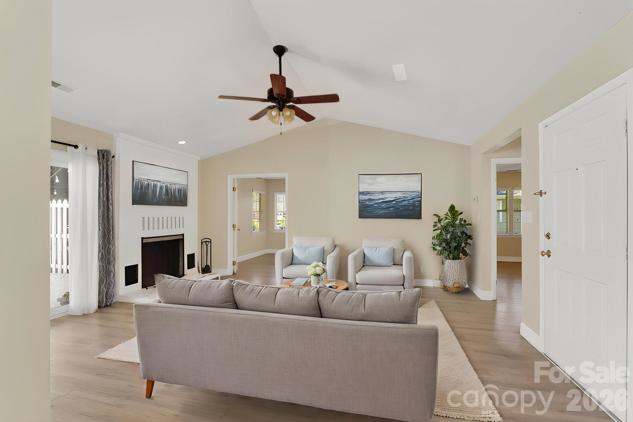 2705 Tiergarten Lane — Charlotte