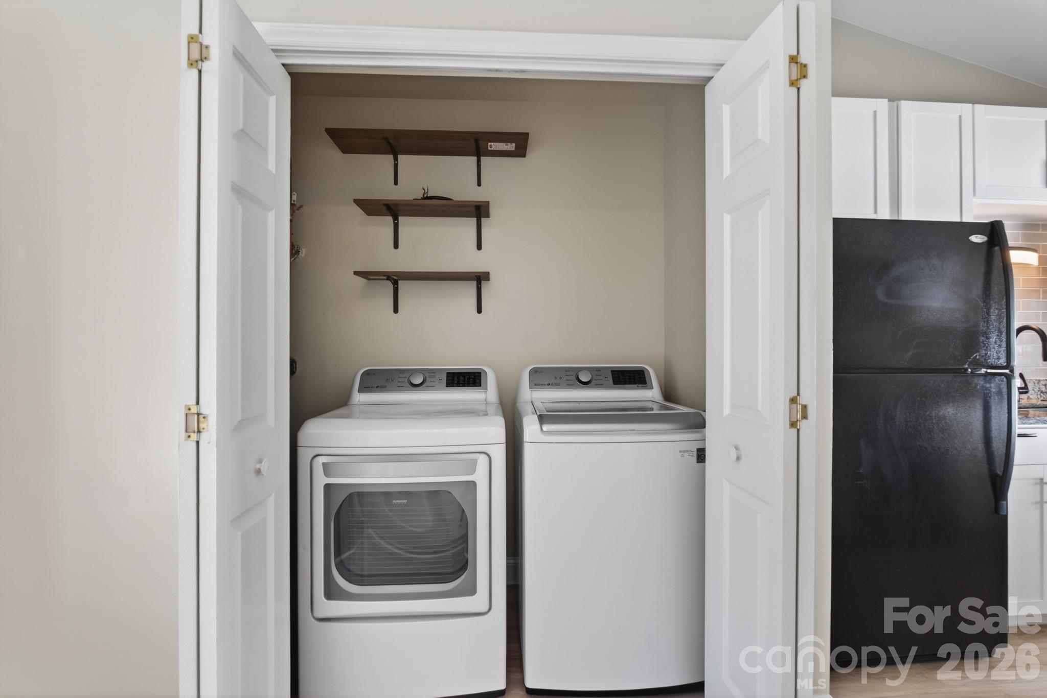 2705 Tiergarten Lane — Charlotte
