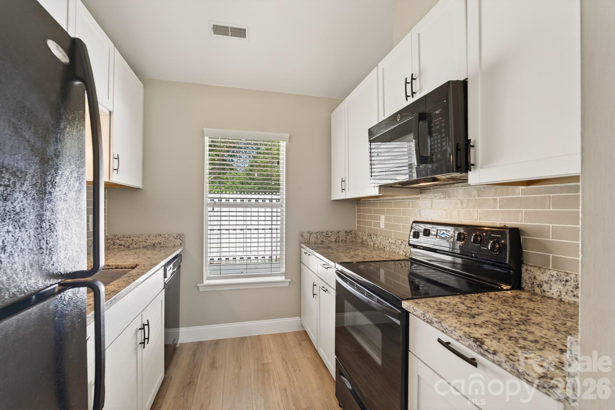 2705 Tiergarten Lane — Charlotte