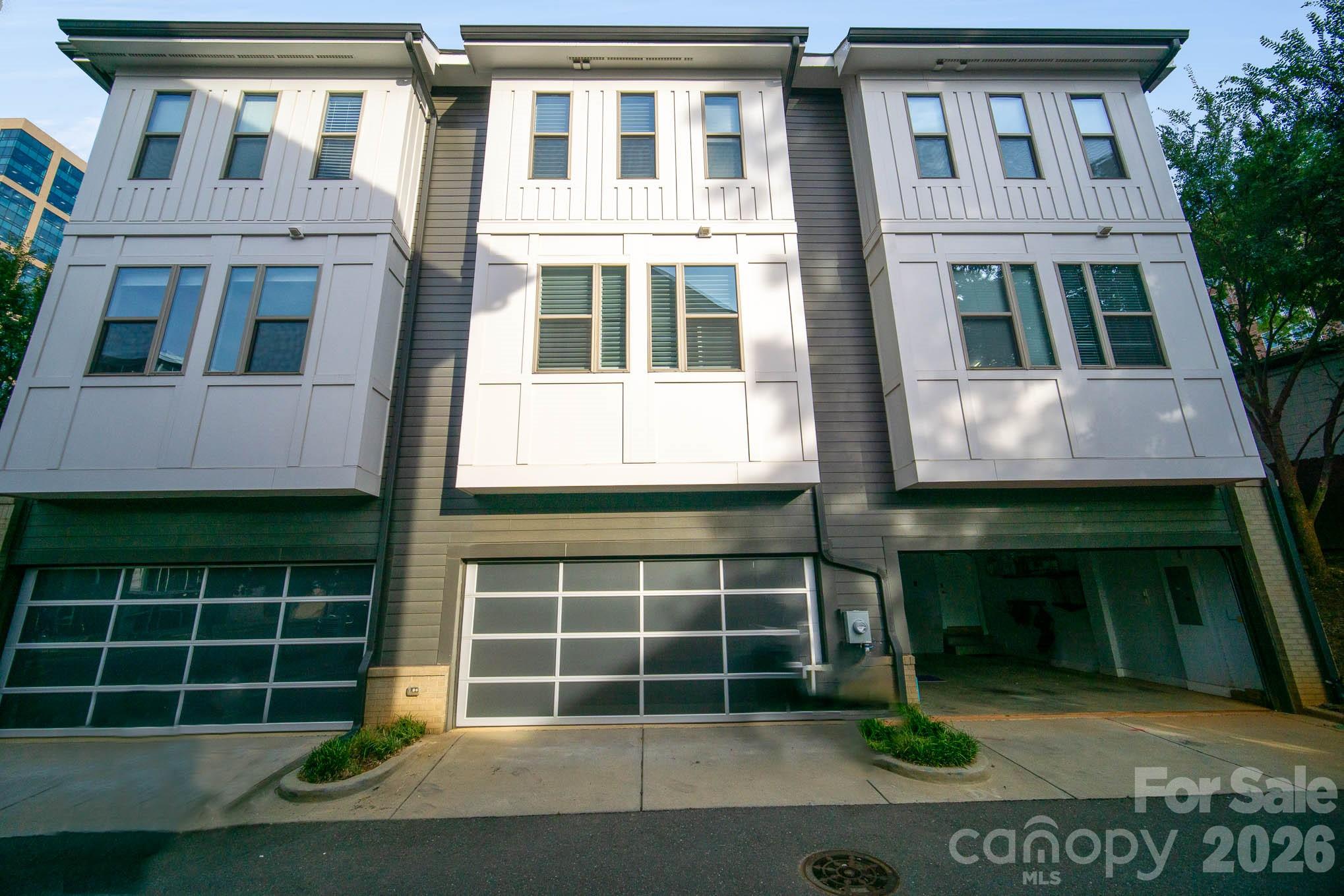 2006 Hawkins Street — Charlotte