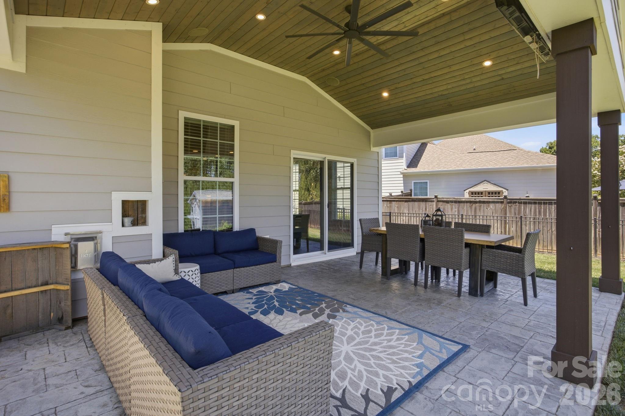 3026 Spinner Court — Denver