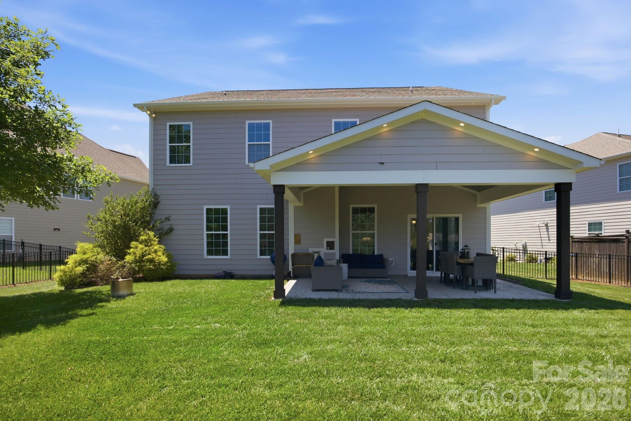 3026 Spinner Court — Denver
