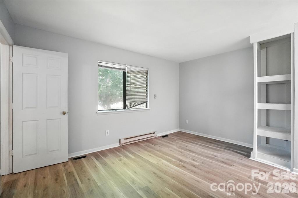 11231 E W T HARRIS Boulevard — Charlotte