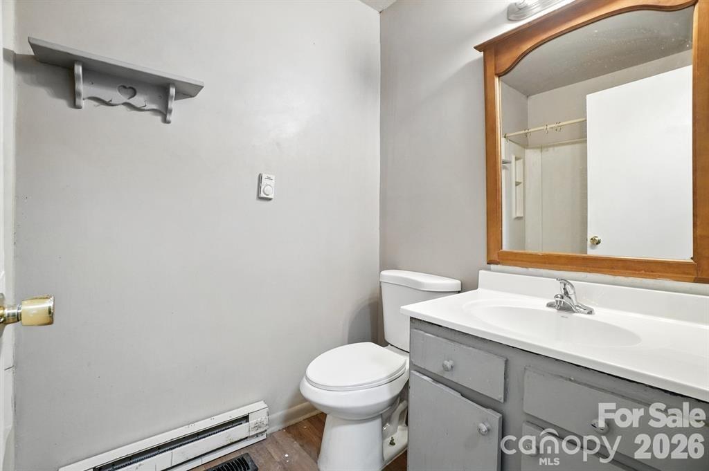 11231 E W T HARRIS Boulevard — Charlotte