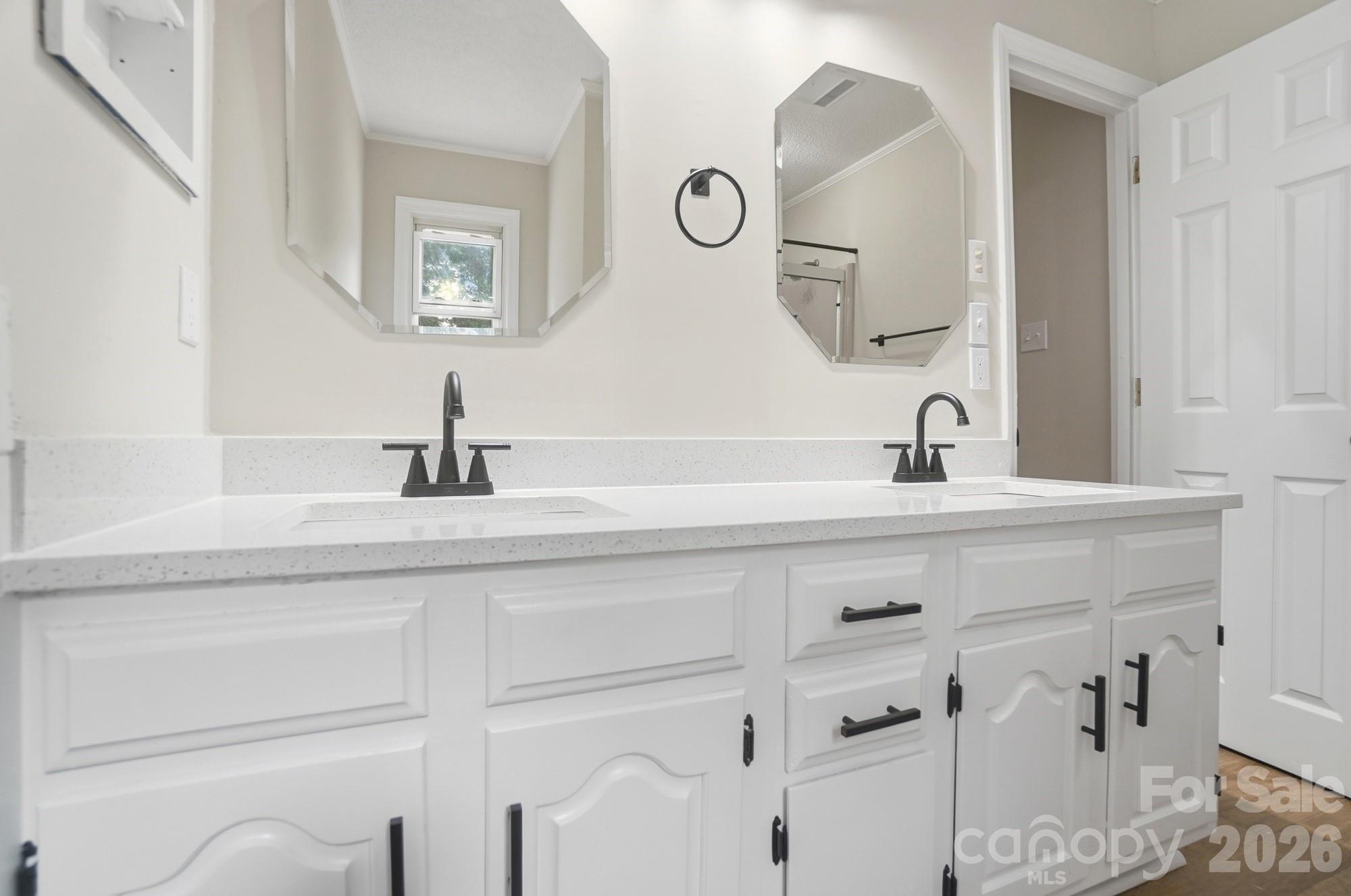 214 Griffin Lane — Marshville