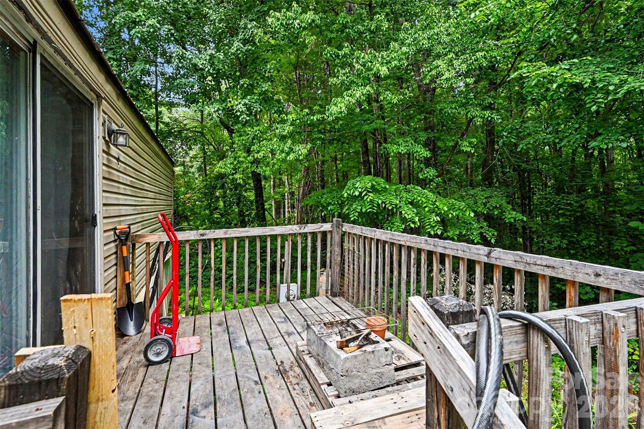 111 Oak Brook Drive — Mooresville