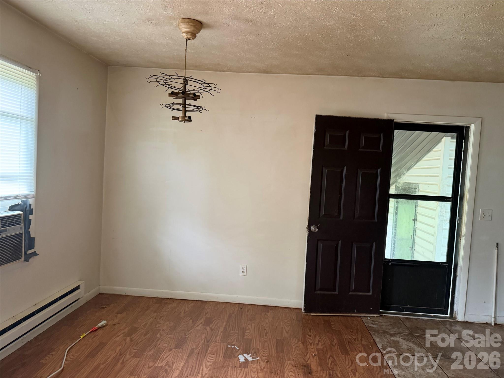 23 Meteor Court — Waynesville