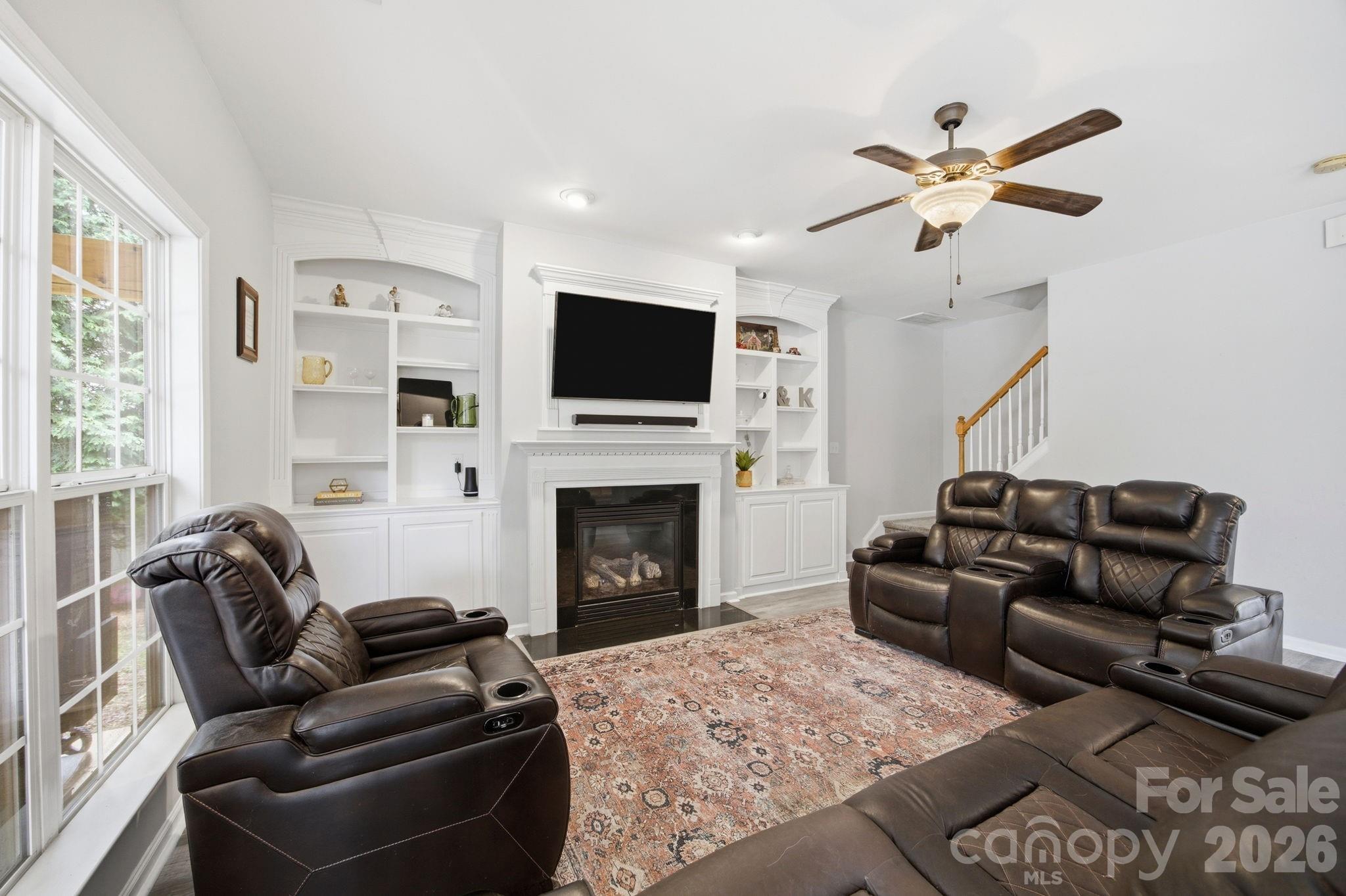 120 Louden Drive — Mooresville
