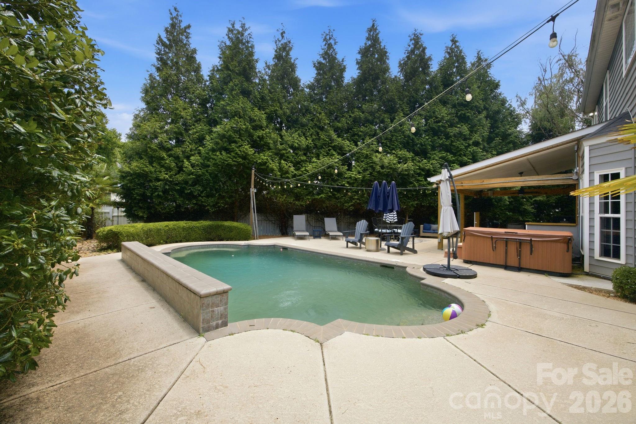 120 Louden Drive — Mooresville