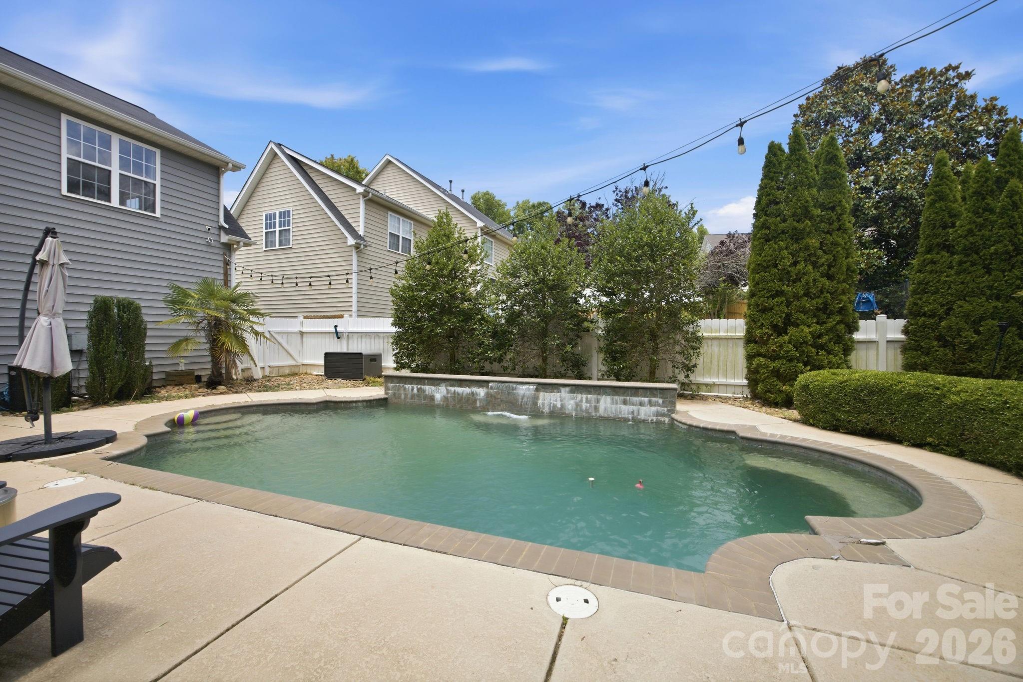 120 Louden Drive — Mooresville