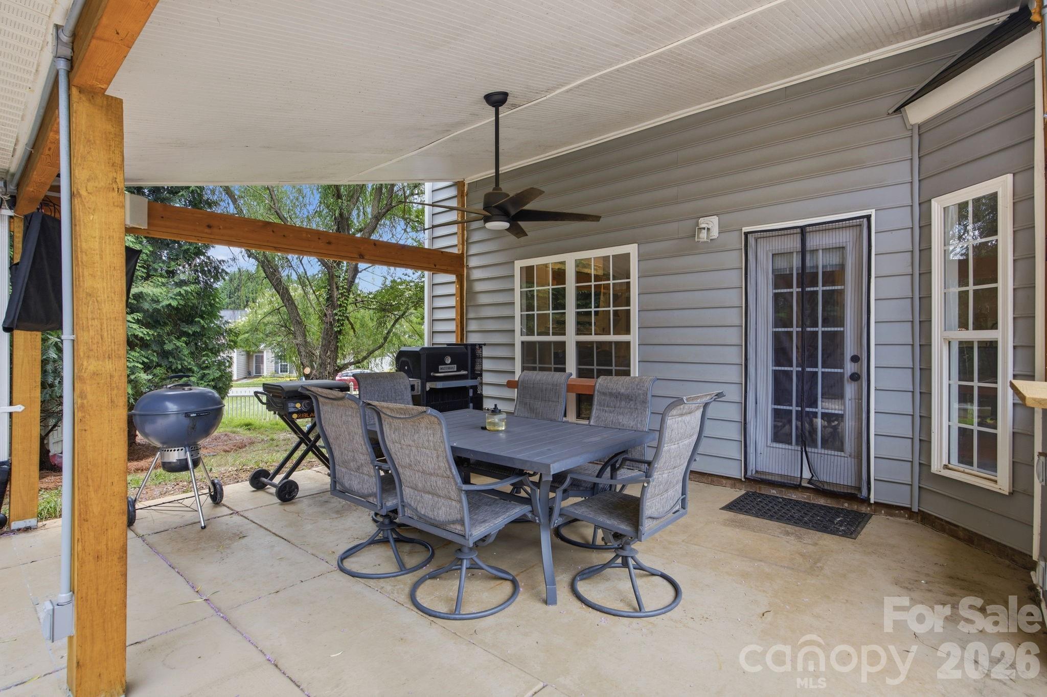 120 Louden Drive — Mooresville