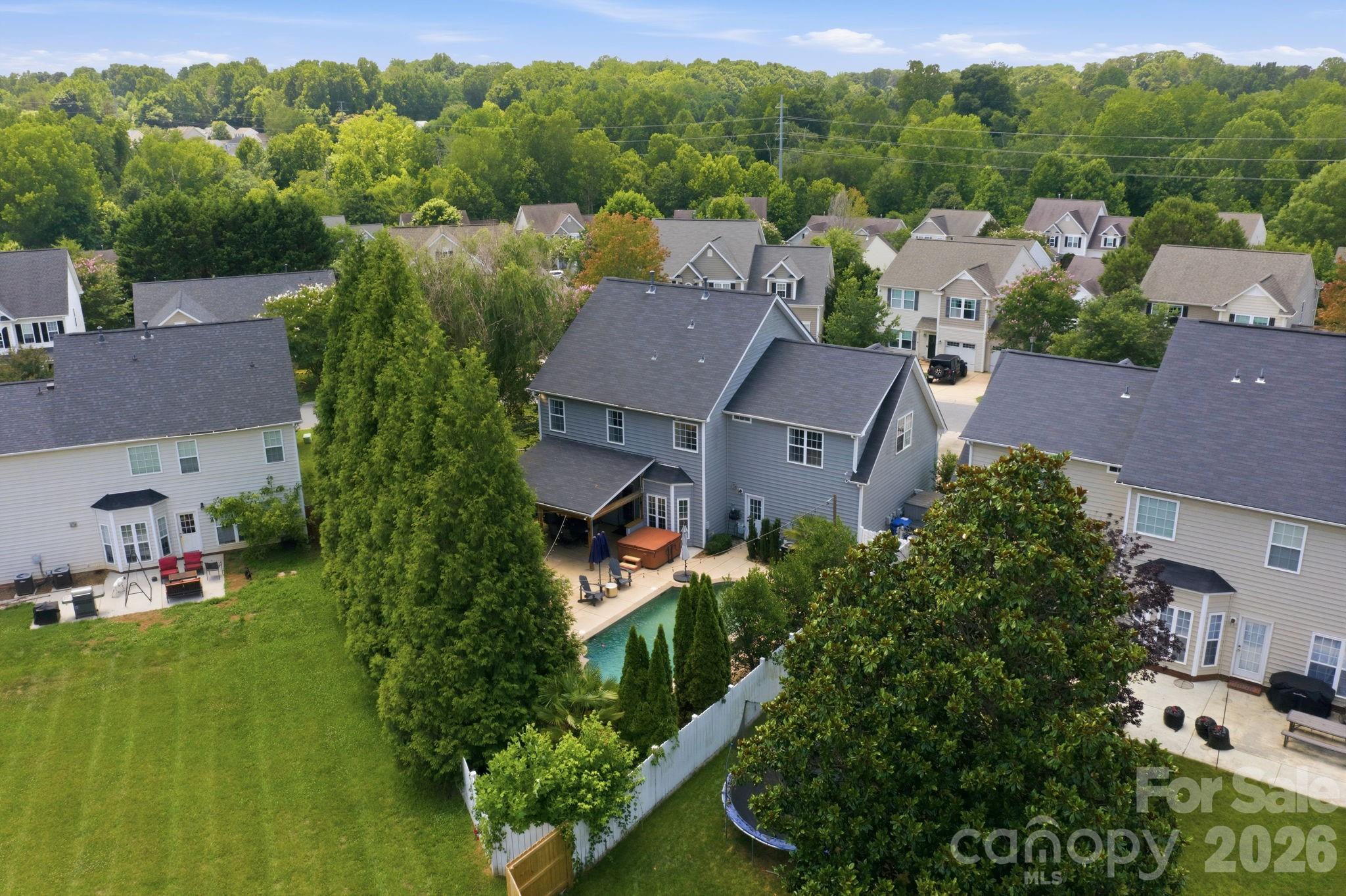 120 Louden Drive — Mooresville