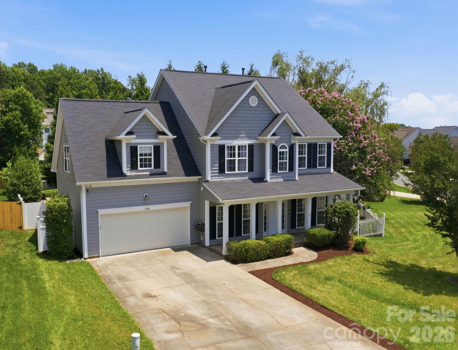 120 Louden Drive — Mooresville
