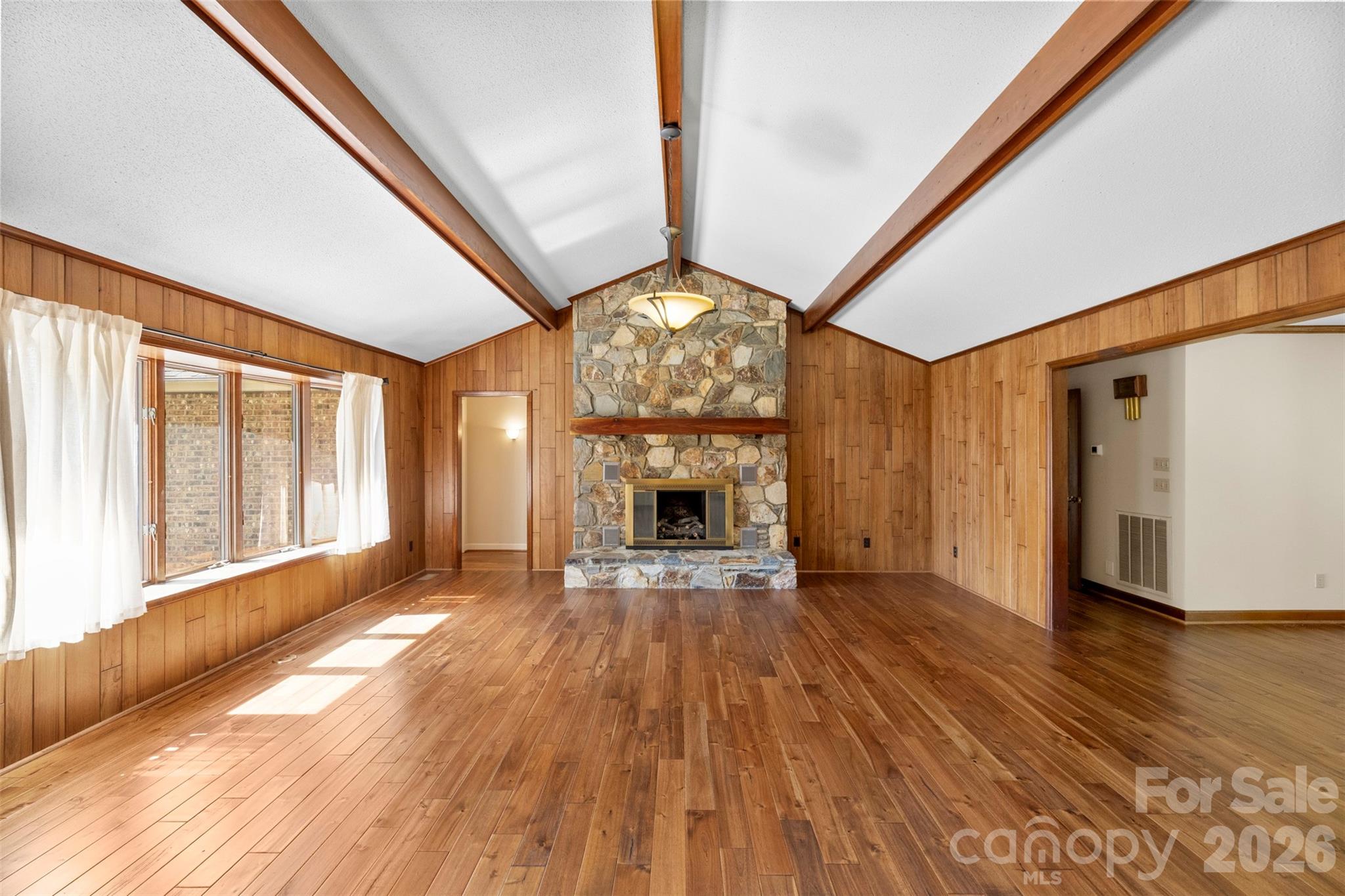 114 Old Mine Road — Mount Holly