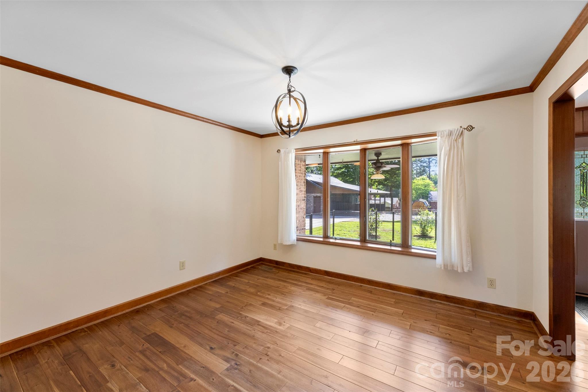 114 Old Mine Road — Mount Holly