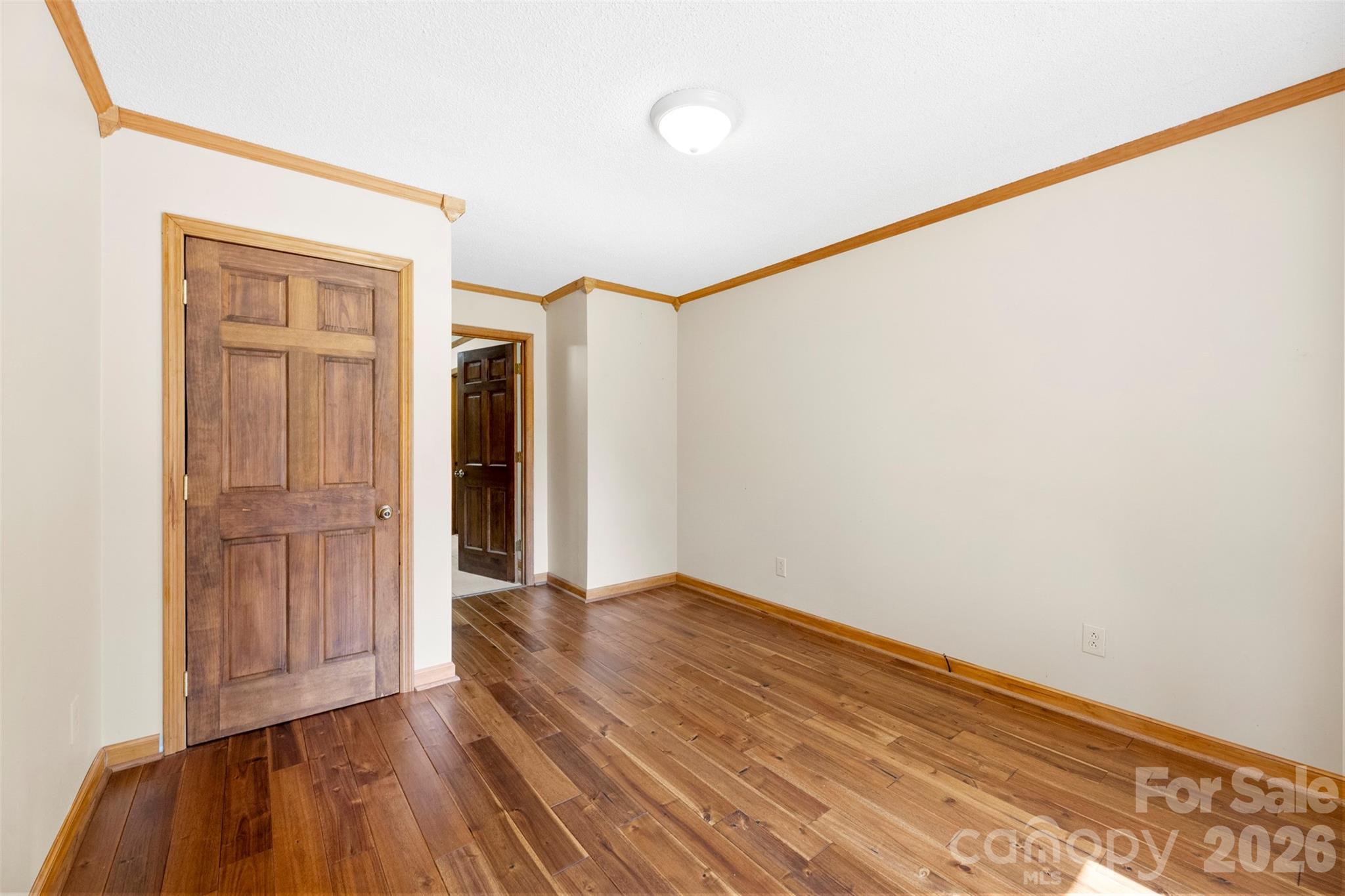 114 Old Mine Road — Mount Holly