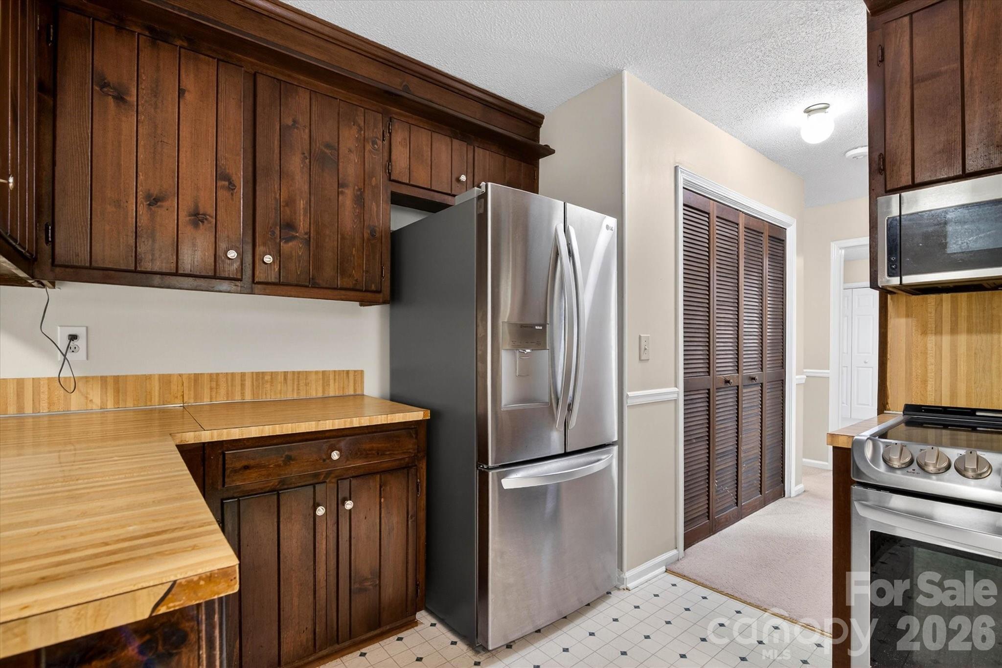 4881 Hickory Nut Court — Rock Hill