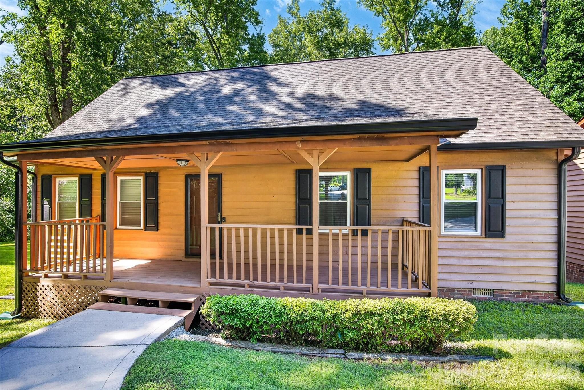 4881 Hickory Nut Court — Rock Hill