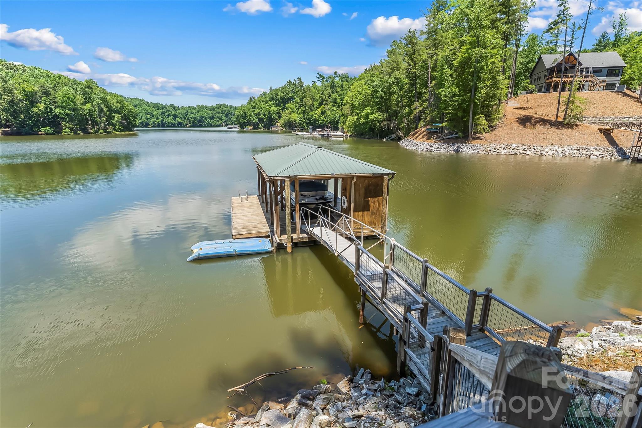 590 Larkhaven Drive — Nebo