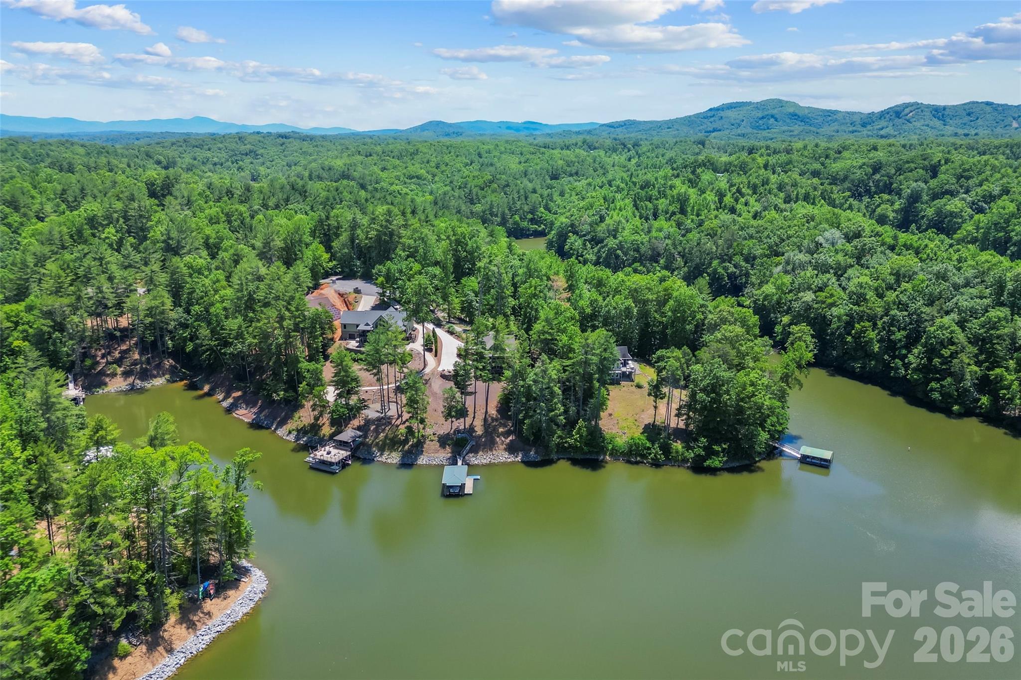 590 Larkhaven Drive — Nebo