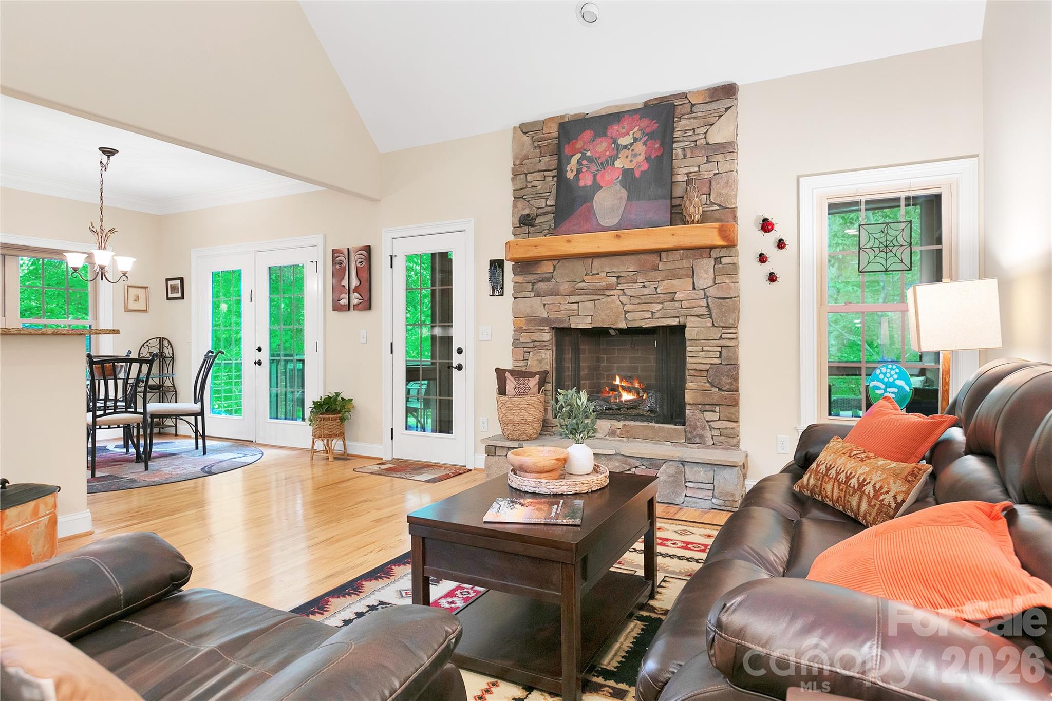72 Tludatsi Court — Brevard