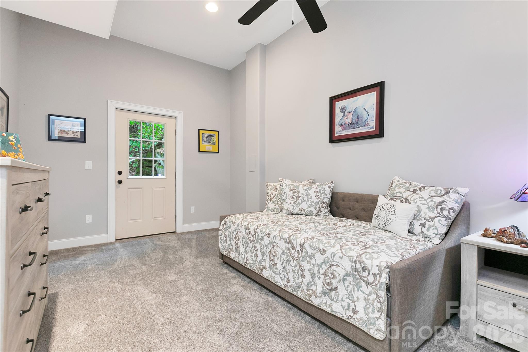 72 Tludatsi Court — Brevard