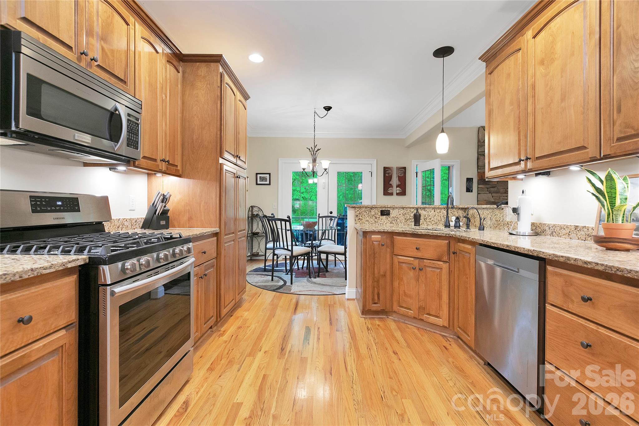 72 Tludatsi Court — Brevard