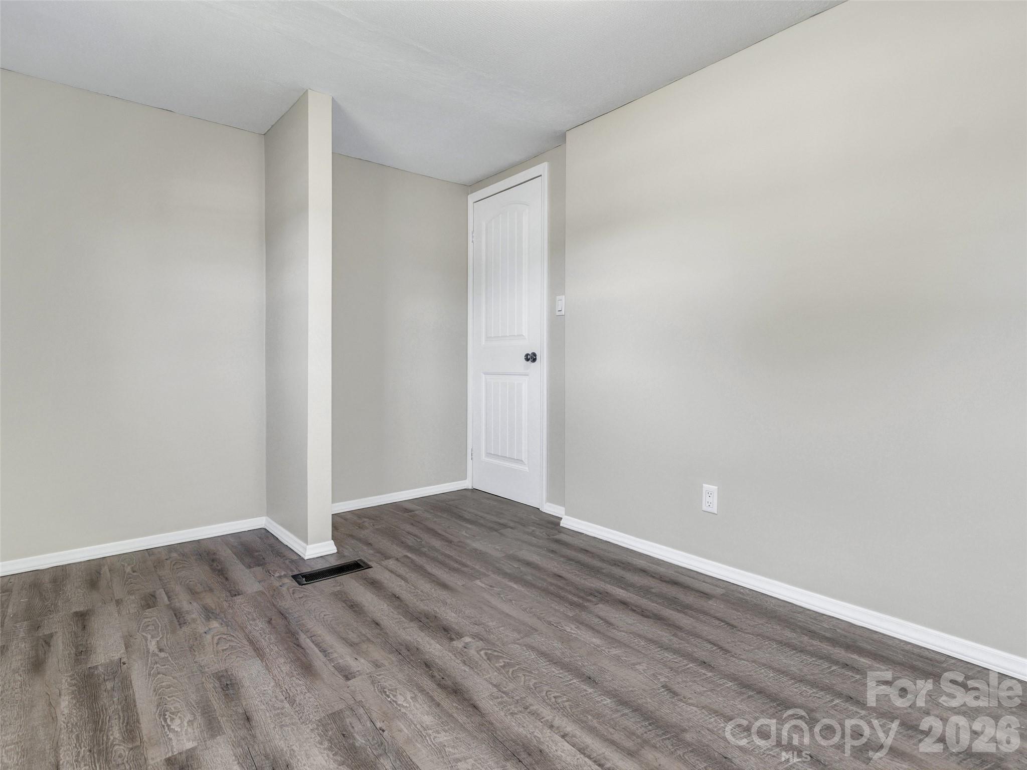 133 Kristey Lane — Hendersonville
