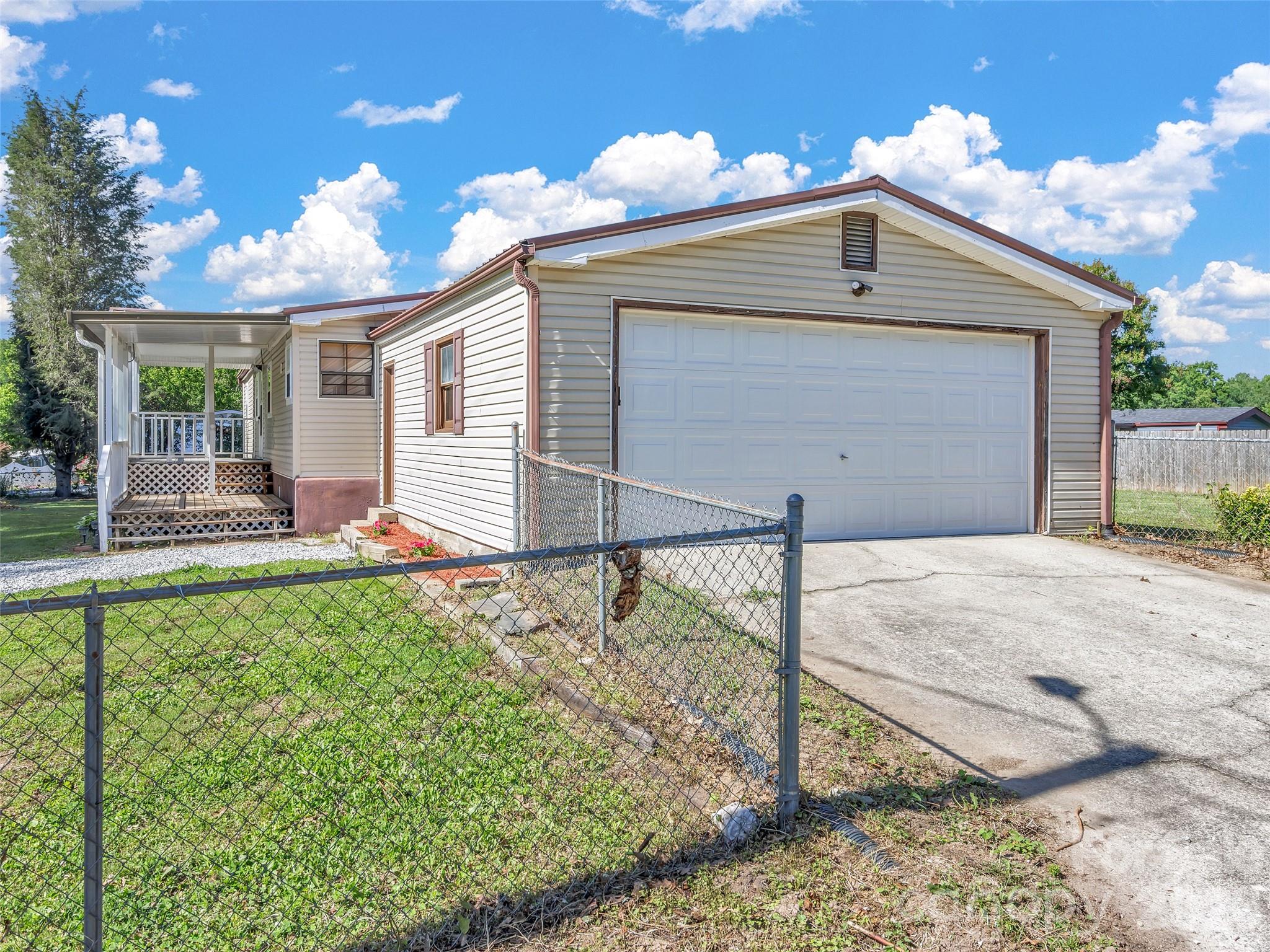 133 Kristey Lane — Hendersonville