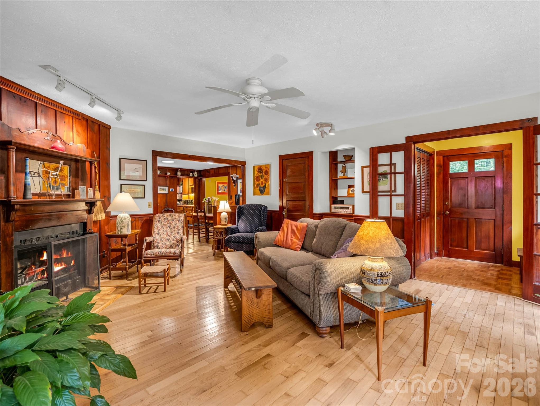 2212 Green River Road — Zirconia