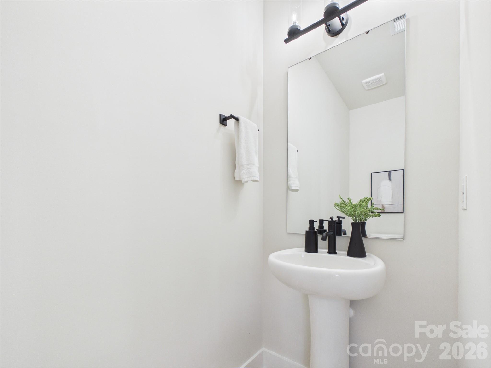 2641 Ravencroft Drive #2B — Charlotte