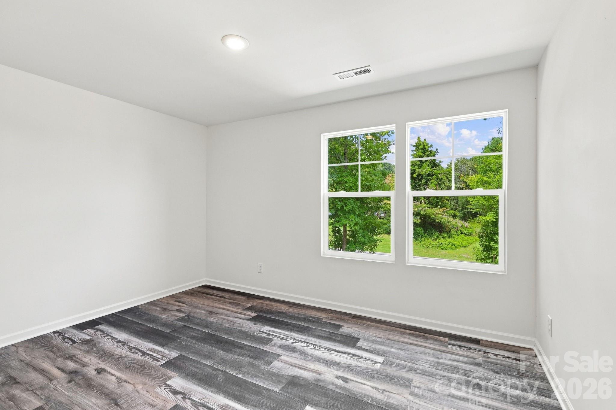837 Old Mountain Road — Statesville