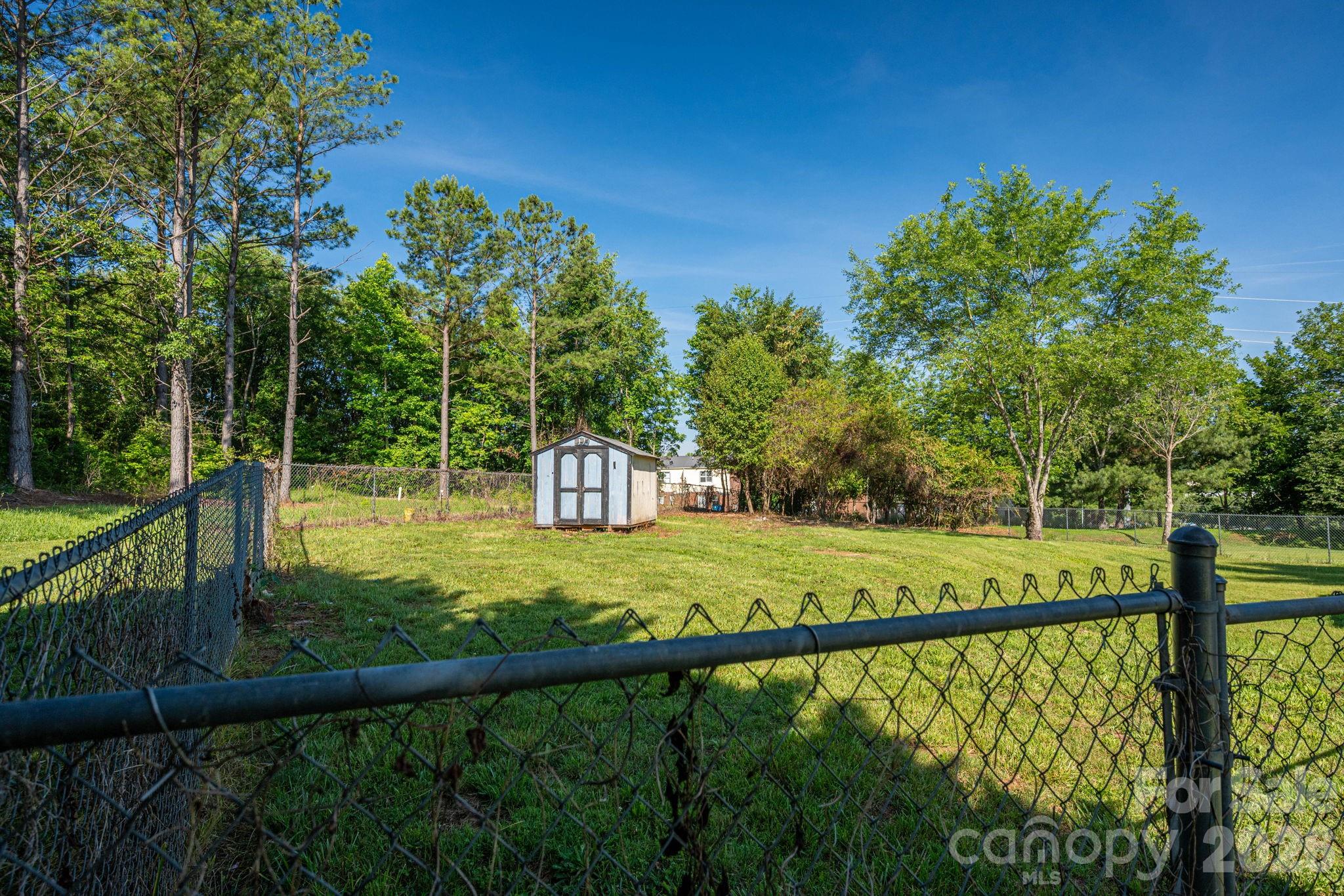 412 Forest Drive — Maiden