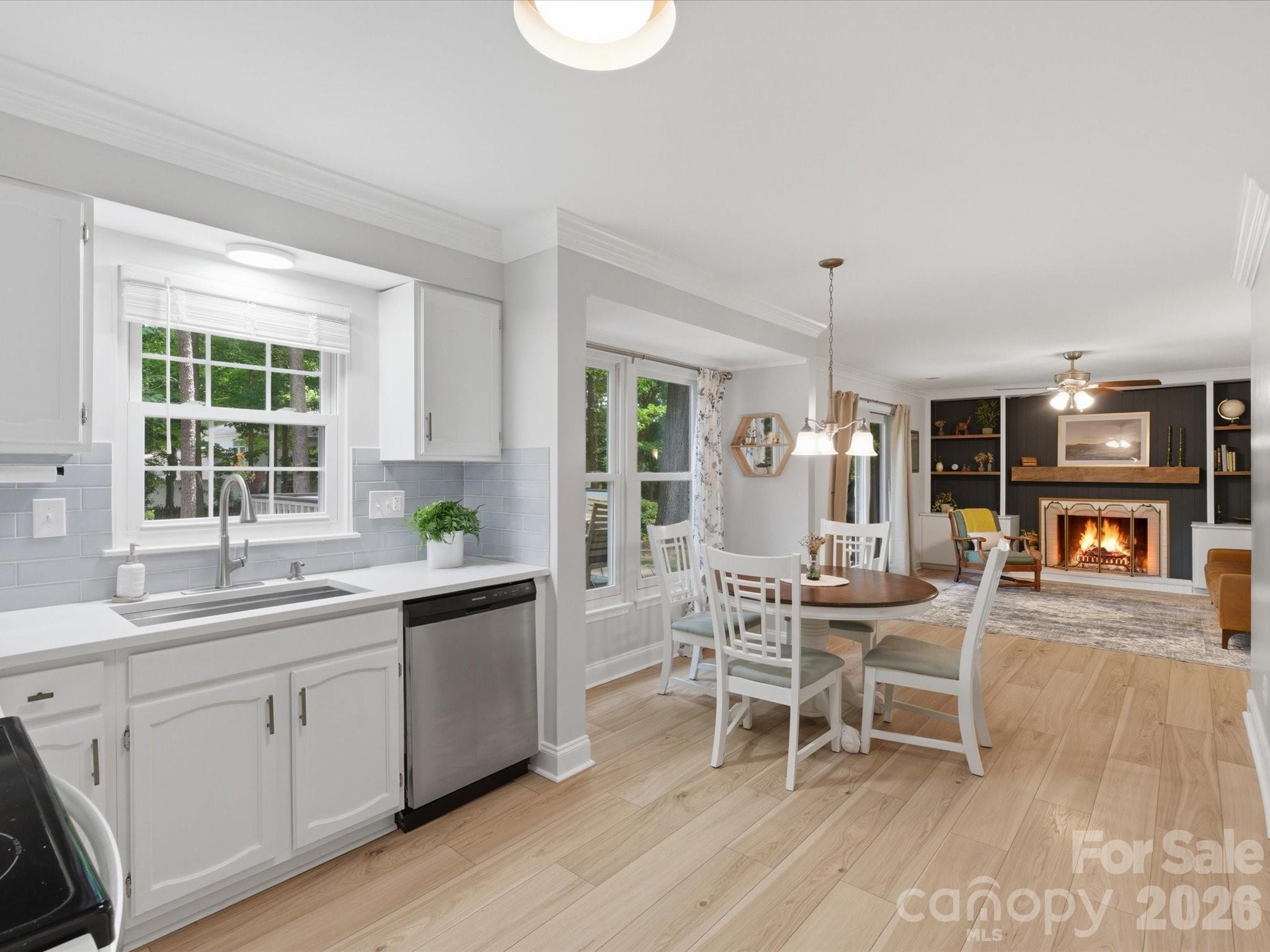 2509 Jaywick Lane — Matthews