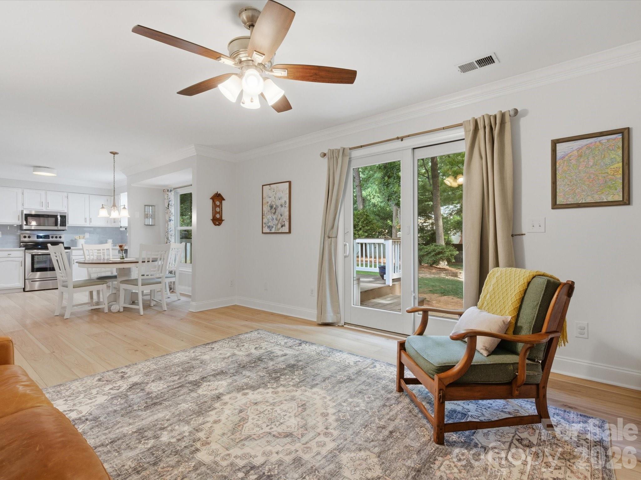 2509 Jaywick Lane — Matthews