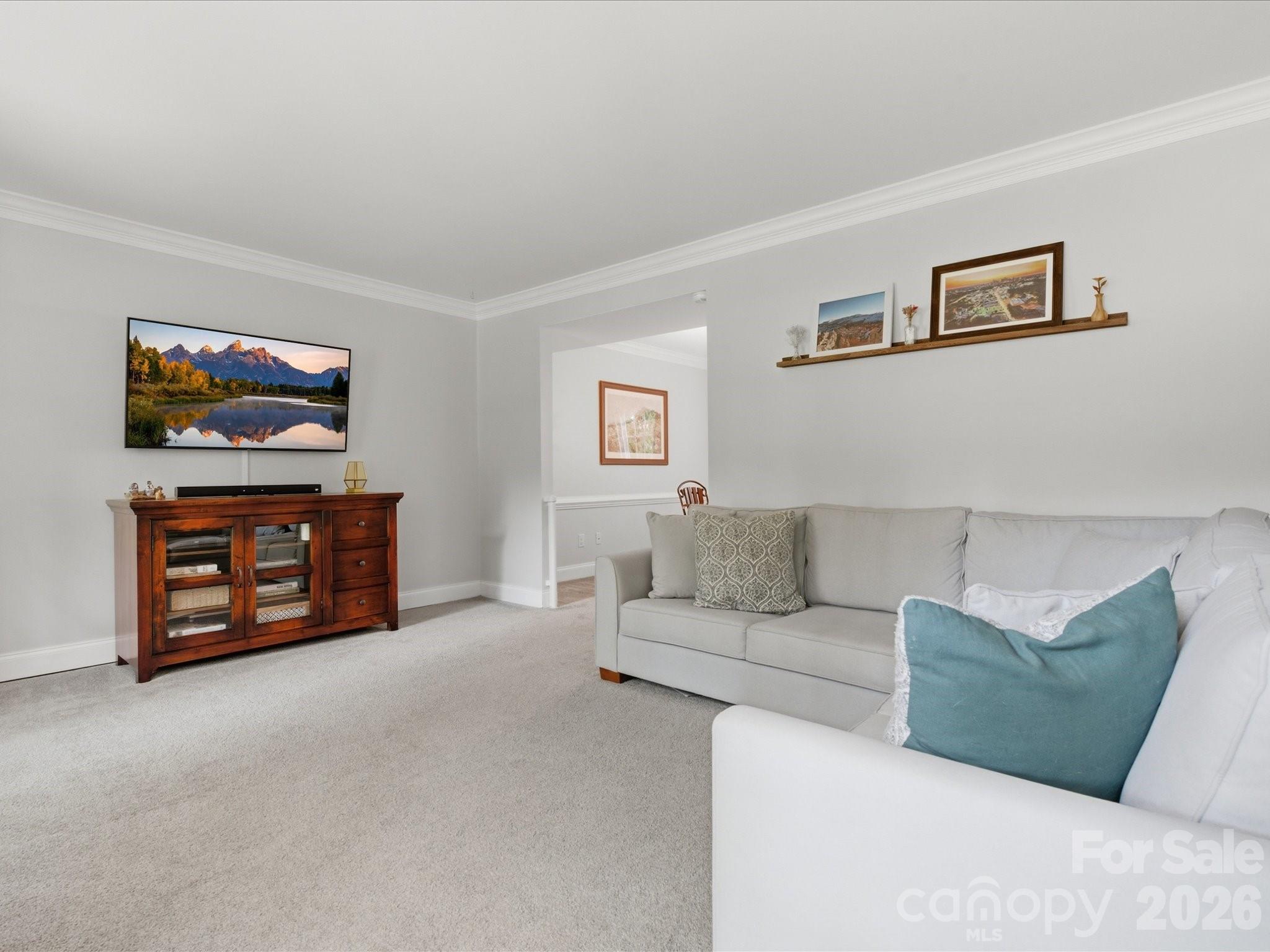 2509 Jaywick Lane — Matthews