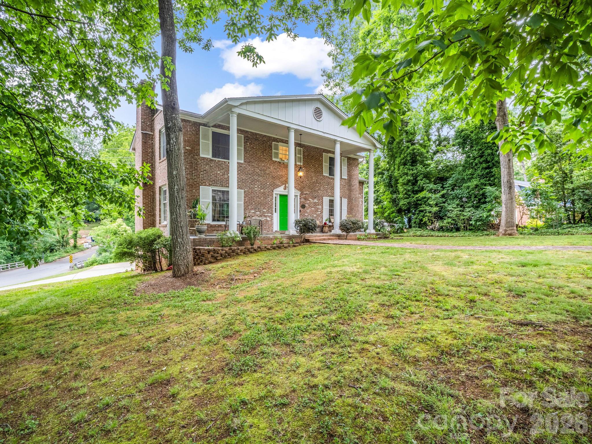 224 Windsor Drive — Shelby