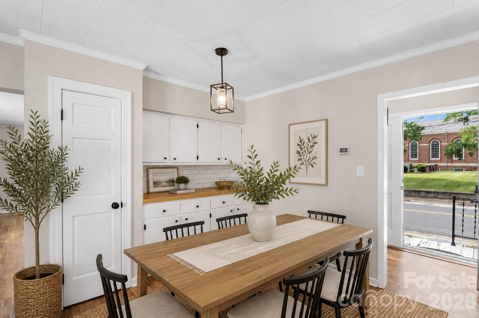 301 N Fulton Street — Salisbury