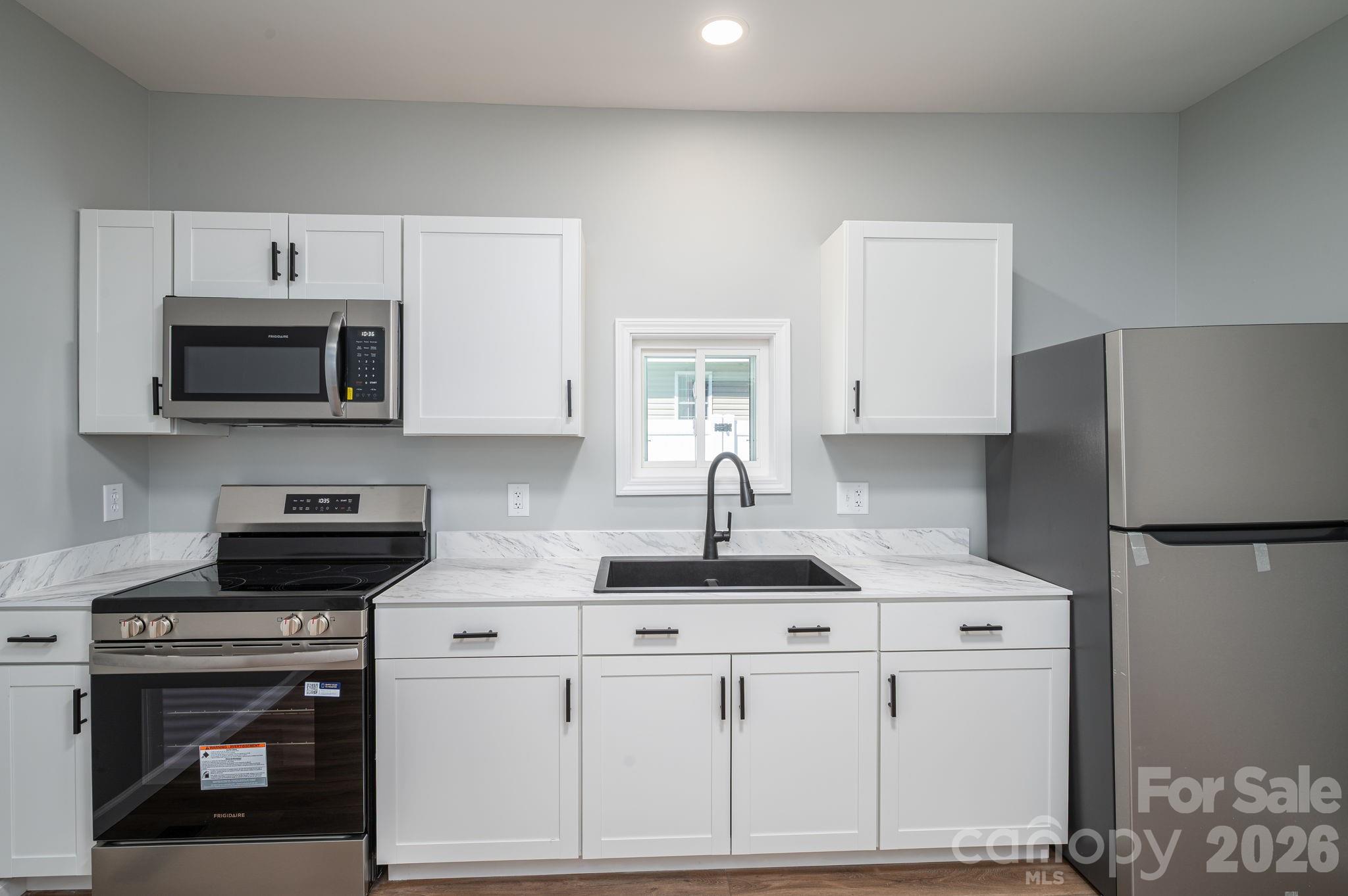 733 S Grove Street Extension — Lincolnton