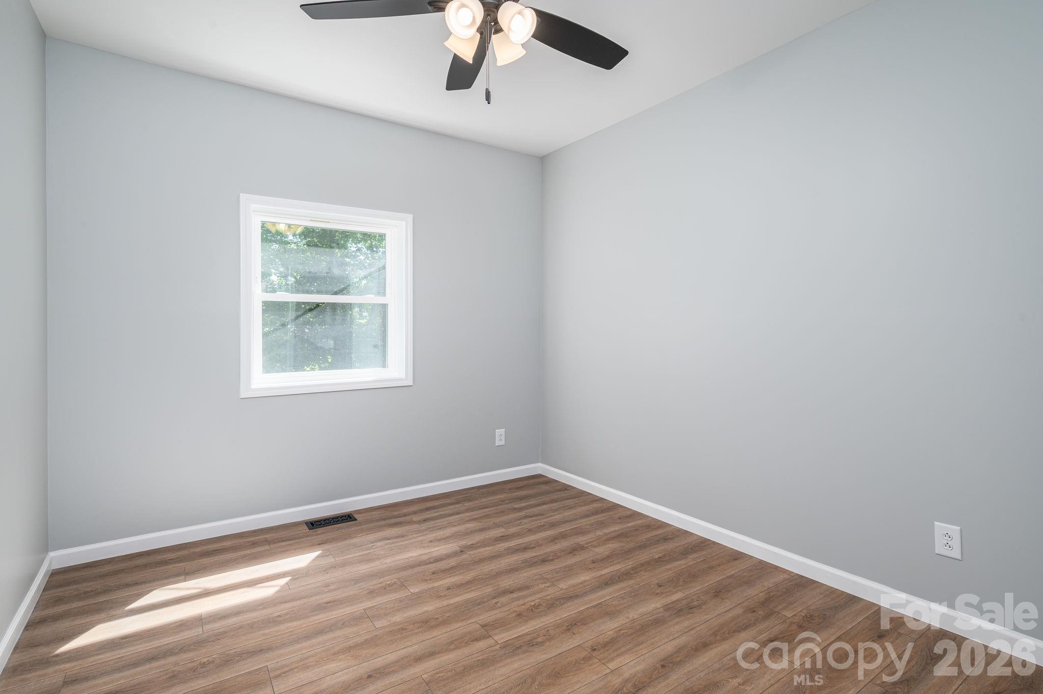 733 S Grove Street Extension — Lincolnton