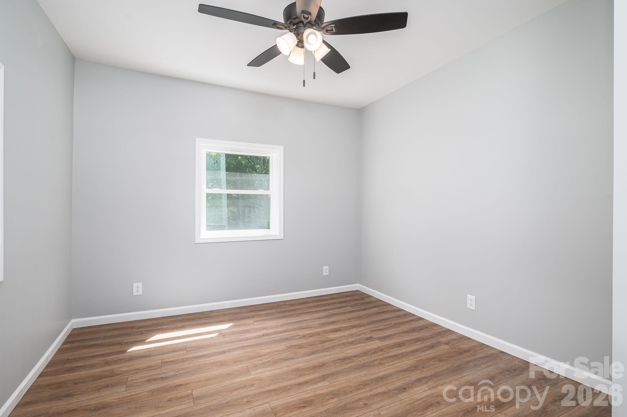 733 S Grove Street Extension — Lincolnton
