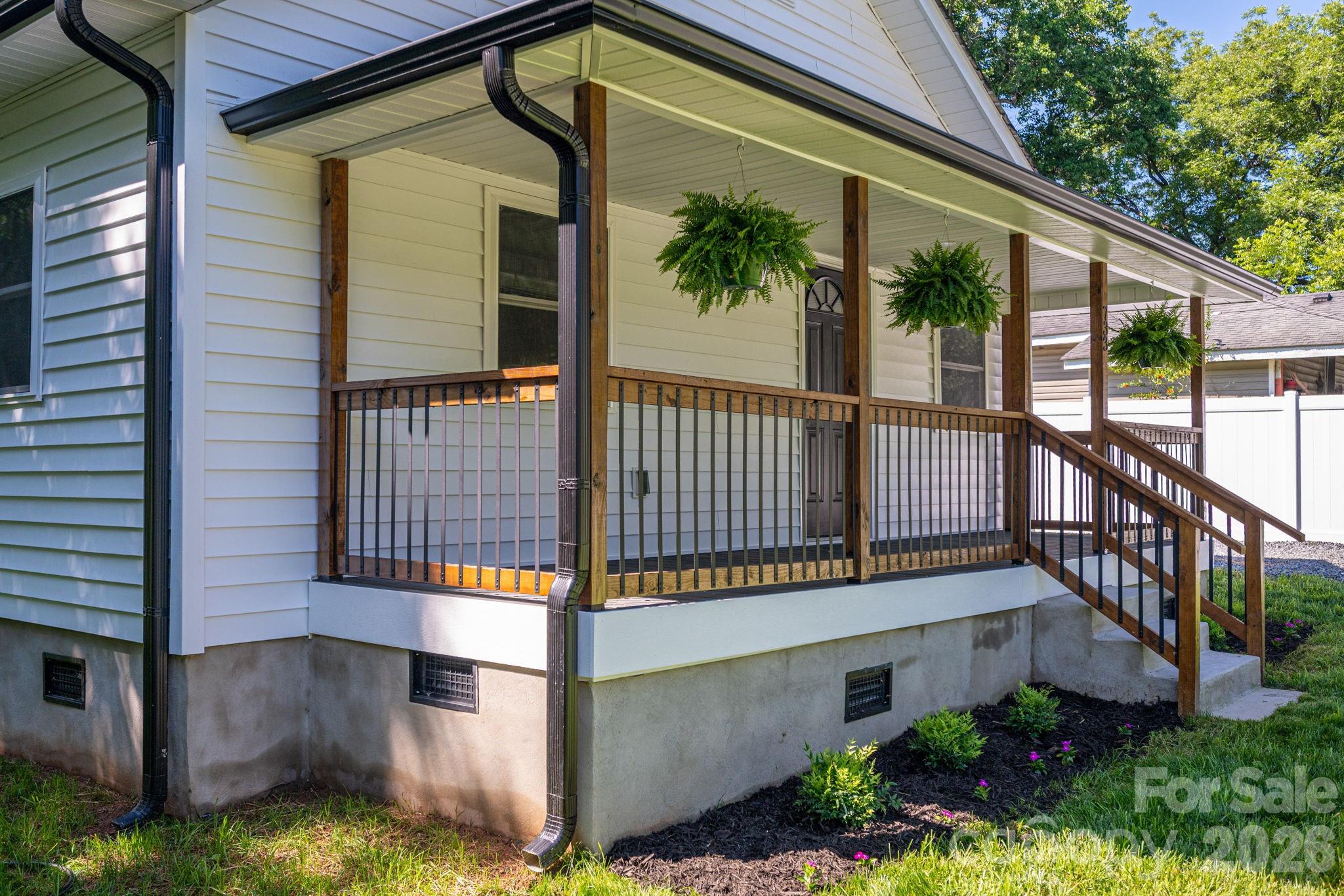 733 S Grove Street Extension — Lincolnton